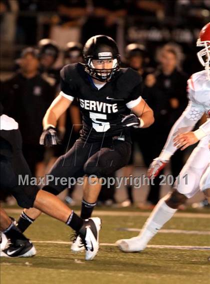 Thumbnail 2 in Orange Lutheran vs. Servite photogallery.