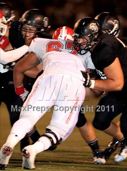 Thumbnail 2 in Orange Lutheran vs. Servite photogallery.