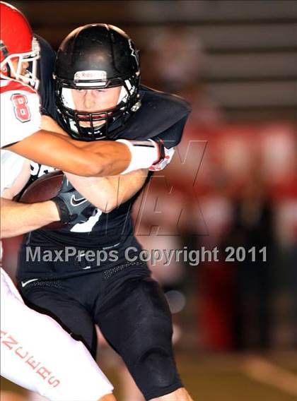 Thumbnail 2 in Orange Lutheran vs. Servite photogallery.