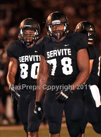 Thumbnail 3 in Orange Lutheran vs. Servite photogallery.