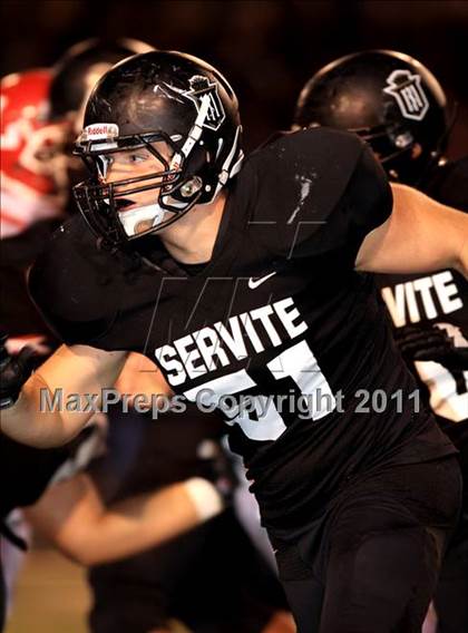 Thumbnail 3 in Orange Lutheran vs. Servite photogallery.