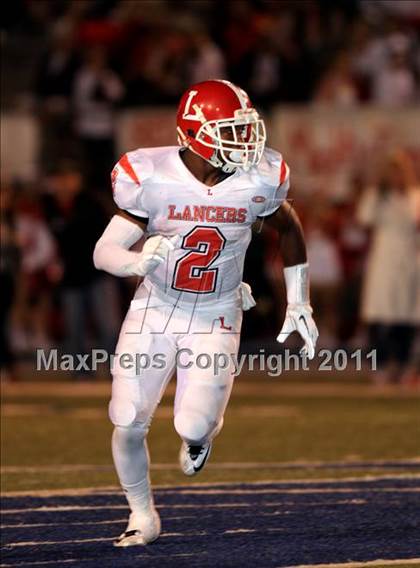 Thumbnail 1 in Orange Lutheran vs. Servite photogallery.