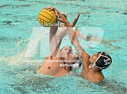 Thumbnail 2 in Clark vs Pharr-San Juan-Alamo North (UIL 6A Region 4 Semifinal) photogallery.