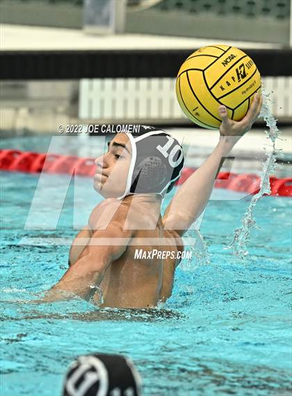 Thumbnail 2 in Clark vs Pharr-San Juan-Alamo North (UIL 6A Region 4 Semifinal) photogallery.