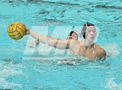 Thumbnail 2 in Clark vs Pharr-San Juan-Alamo North (UIL 6A Region 4 Semifinal) photogallery.