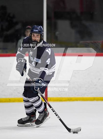 Thumbnail 1 in Valor Christian @ Regis Jesuit photogallery.