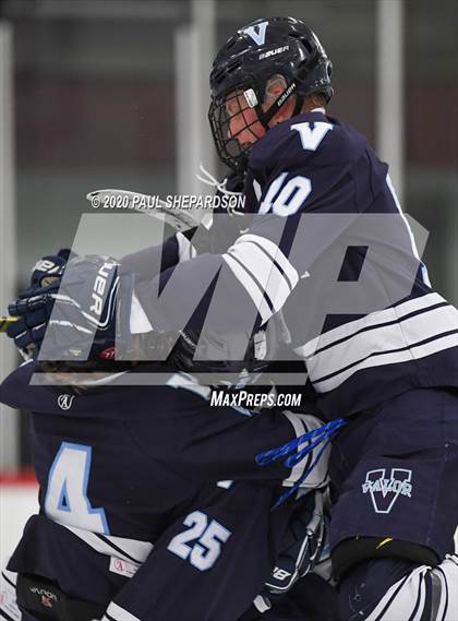 Thumbnail 3 in Valor Christian @ Regis Jesuit photogallery.