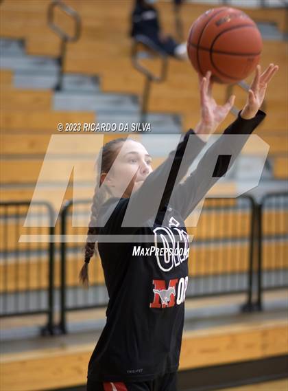 Thumbnail 1 in Memorial vs Lake Ridge (McDonald's Texas Invitational) photogallery.