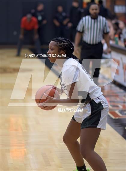 Thumbnail 2 in Memorial vs Lake Ridge (McDonald's Texas Invitational) photogallery.