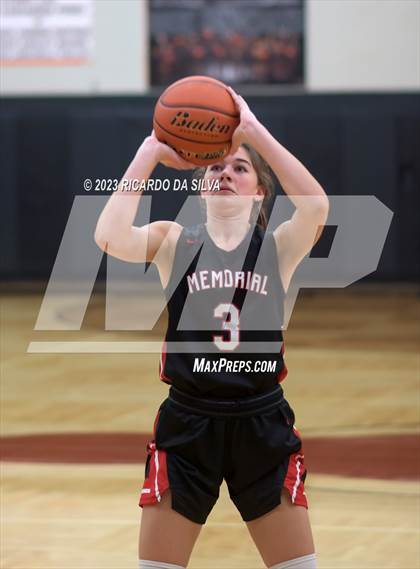 Thumbnail 3 in Memorial vs Lake Ridge (McDonald's Texas Invitational) photogallery.