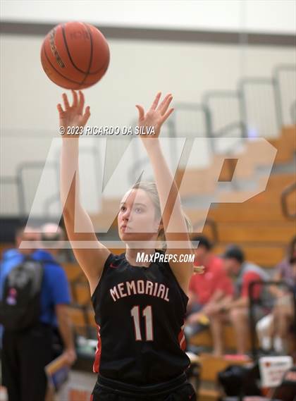 Thumbnail 2 in Memorial vs Lake Ridge (McDonald's Texas Invitational) photogallery.