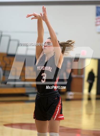 Thumbnail 2 in Memorial vs Lake Ridge (McDonald's Texas Invitational) photogallery.