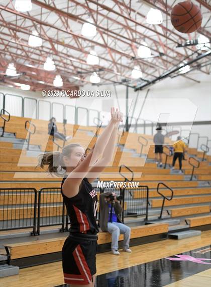 Thumbnail 3 in Memorial vs Lake Ridge (McDonald's Texas Invitational) photogallery.