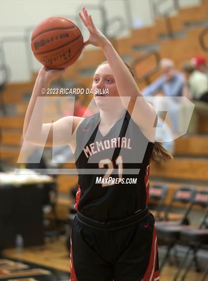 Thumbnail 2 in Memorial vs Lake Ridge (McDonald's Texas Invitational) photogallery.