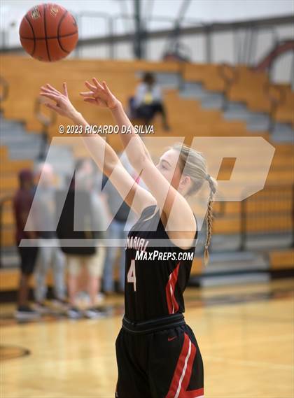 Thumbnail 1 in Memorial vs Lake Ridge (McDonald's Texas Invitational) photogallery.