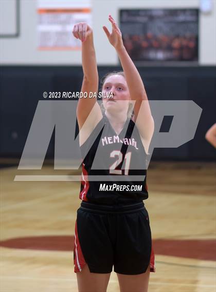 Thumbnail 3 in Memorial vs Lake Ridge (McDonald's Texas Invitational) photogallery.