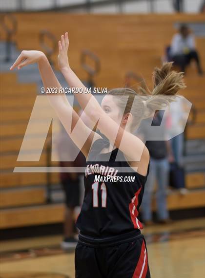 Thumbnail 2 in Memorial vs Lake Ridge (McDonald's Texas Invitational) photogallery.