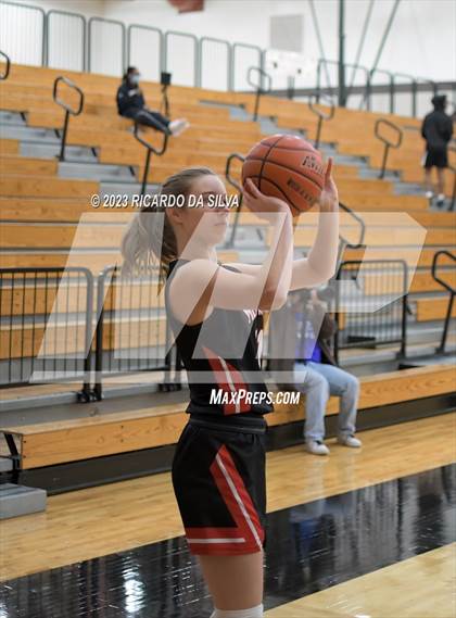 Thumbnail 2 in Memorial vs Lake Ridge (McDonald's Texas Invitational) photogallery.