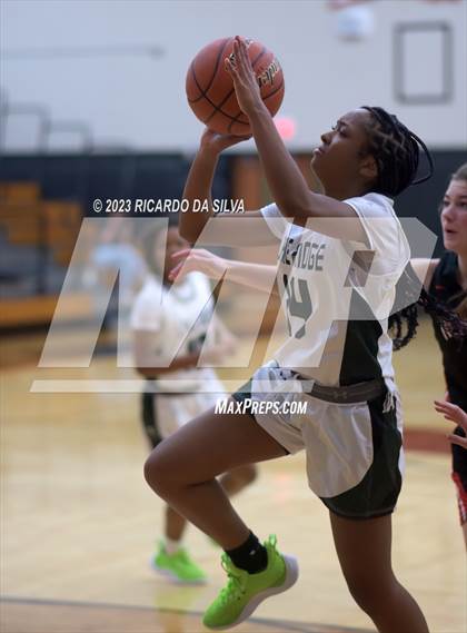 Thumbnail 1 in Memorial vs Lake Ridge (McDonald's Texas Invitational) photogallery.