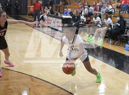 Thumbnail 1 in Memorial vs Lake Ridge (McDonald's Texas Invitational) photogallery.