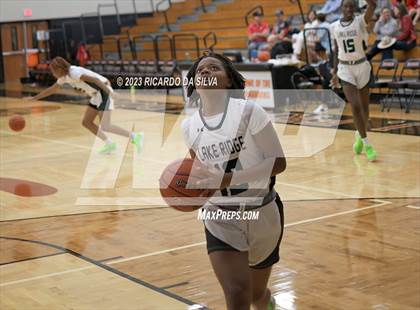 Thumbnail 3 in Memorial vs Lake Ridge (McDonald's Texas Invitational) photogallery.