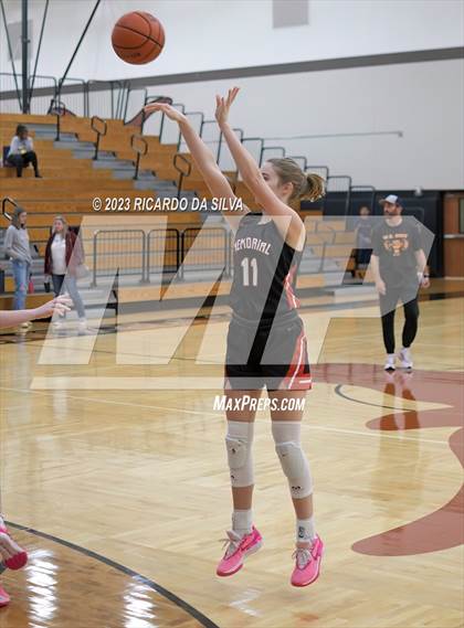 Thumbnail 2 in Memorial vs Lake Ridge (McDonald's Texas Invitational) photogallery.