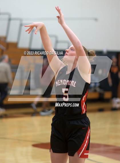 Thumbnail 1 in Memorial vs Lake Ridge (McDonald's Texas Invitational) photogallery.