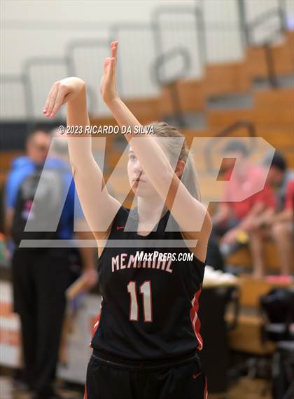 Thumbnail 3 in Memorial vs Lake Ridge (McDonald's Texas Invitational) photogallery.