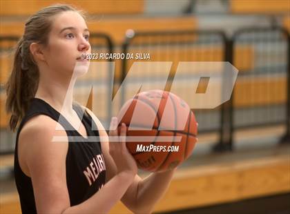 Thumbnail 3 in Memorial vs Lake Ridge (McDonald's Texas Invitational) photogallery.