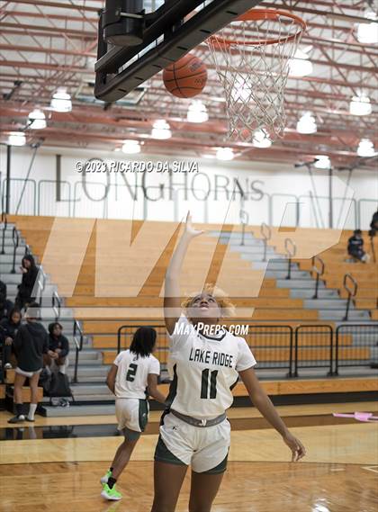 Thumbnail 3 in Memorial vs Lake Ridge (McDonald's Texas Invitational) photogallery.