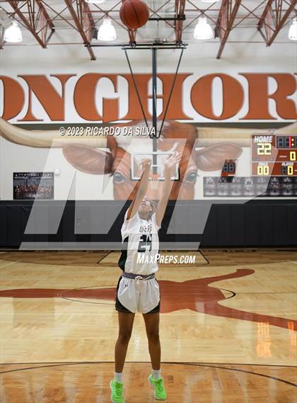 Thumbnail 2 in Memorial vs Lake Ridge (McDonald's Texas Invitational) photogallery.