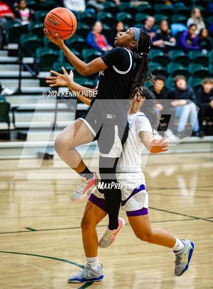 Thumbnail 3 in Greater Grace Christian Academy vs. Elkton photogallery.