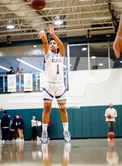 Thumbnail 2 in Greater Grace Christian Academy vs. Elkton photogallery.