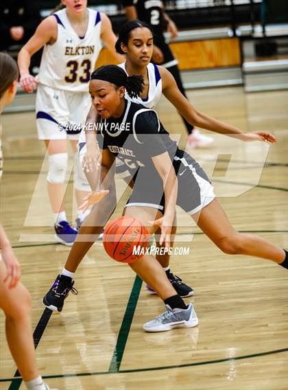 Thumbnail 2 in Greater Grace Christian Academy vs. Elkton photogallery.