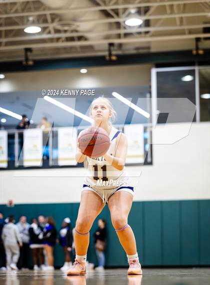 Thumbnail 3 in Greater Grace Christian Academy vs. Elkton photogallery.
