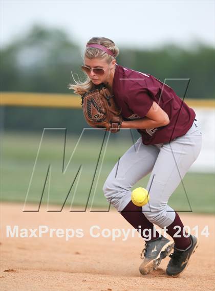 Thumbnail 3 in Springfield vs Shippensburg (PIAA AAA 1st Round) photogallery.
