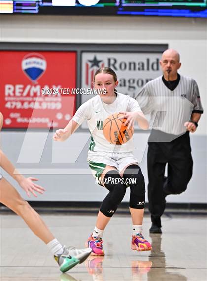 Thumbnail 1 in Van Buren vs Harrison photogallery.