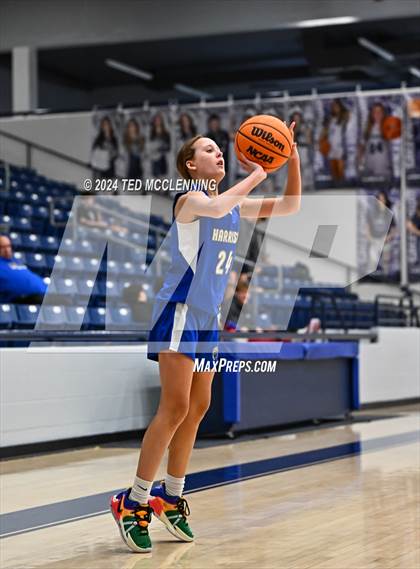Thumbnail 1 in Van Buren vs Harrison photogallery.