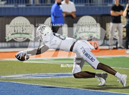 Thumbnail 2 in St. John Bosco vs. Liberty (Polynesian Classic) photogallery.