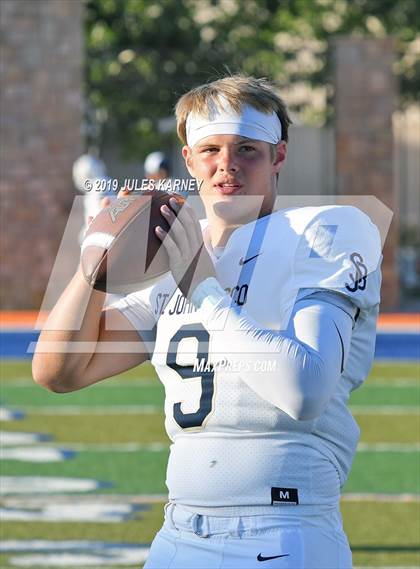 Thumbnail 3 in St. John Bosco vs. Liberty (Polynesian Classic) photogallery.
