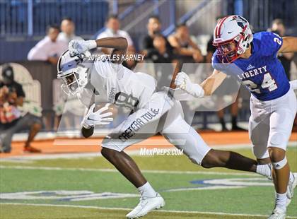 Thumbnail 3 in St. John Bosco vs. Liberty (Polynesian Classic) photogallery.