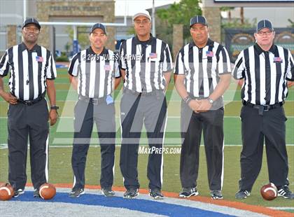 Thumbnail 3 in St. John Bosco vs. Liberty (Polynesian Classic) photogallery.