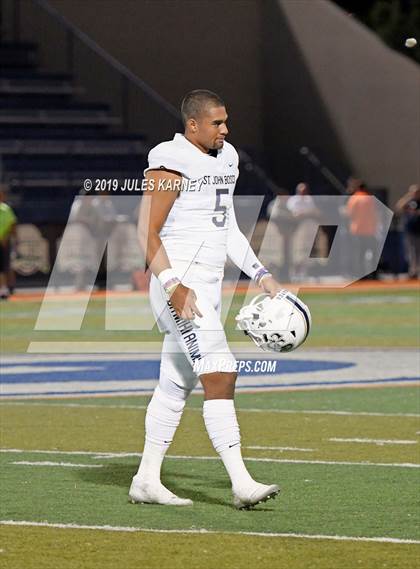 Thumbnail 2 in St. John Bosco vs. Liberty (Polynesian Classic) photogallery.