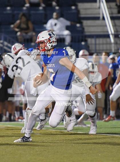 Thumbnail 3 in St. John Bosco vs. Liberty (Polynesian Classic) photogallery.
