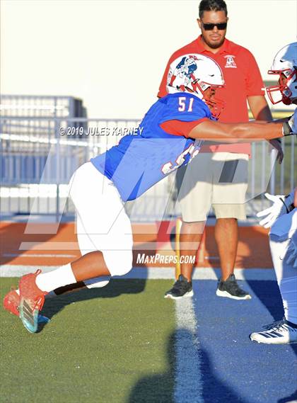 Thumbnail 2 in St. John Bosco vs. Liberty (Polynesian Classic) photogallery.