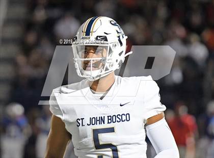 Thumbnail 3 in St. John Bosco vs. Liberty (Polynesian Classic) photogallery.