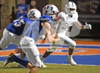 Thumbnail 3 in St. John Bosco vs. Liberty (Polynesian Classic) photogallery.
