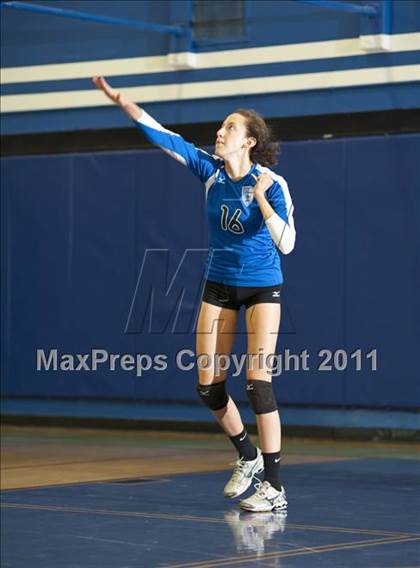 Thumbnail 2 in El Camino Real vs. Marshall photogallery.