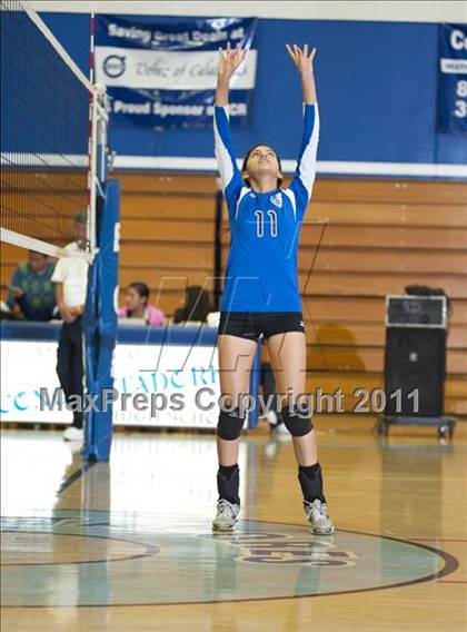 Thumbnail 2 in El Camino Real vs. Marshall photogallery.