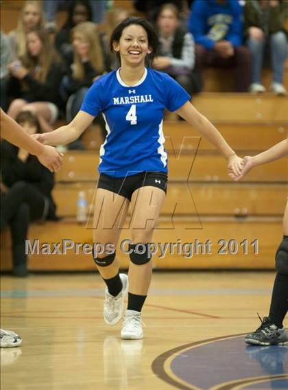 Thumbnail 2 in El Camino Real vs. Marshall photogallery.